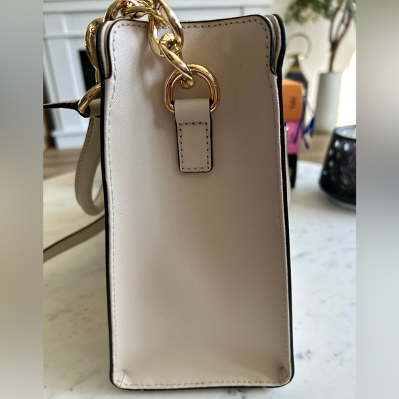 Michael Kors Hamilton EW Satchel - Picture 3 of 8